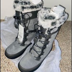 Size 2 girls waterproof boots